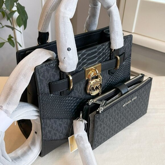 Michael Kors Handbags - NWT Michael Kors Set